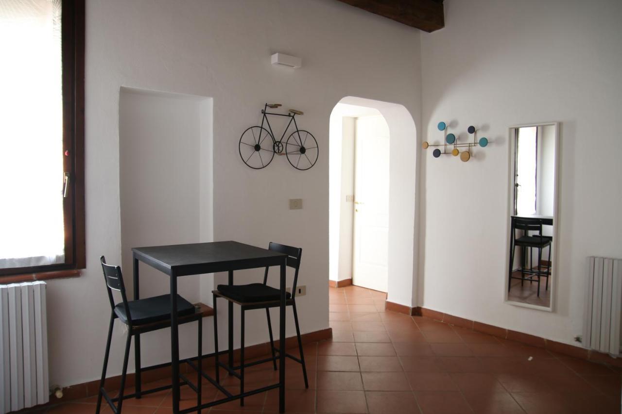 Appartement Le Vie del Centro à Ferrare Extérieur photo